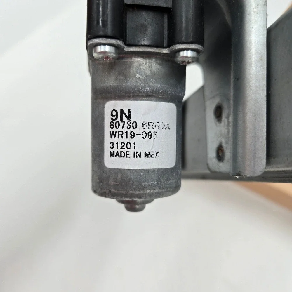 20-26 Nissan Sentra RH Right Rear Window Regulator Motor OEM 80730-6RR0A